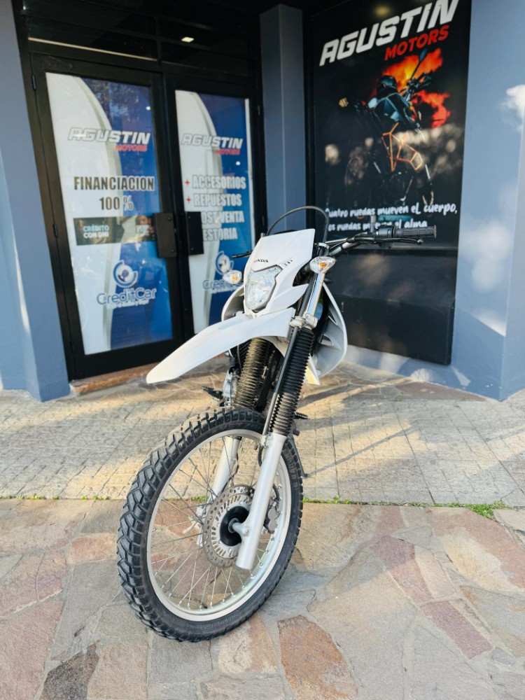 Honda Tornado — foto 2
